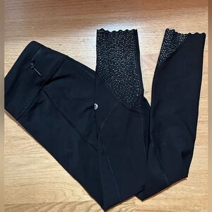 LULULEMON COMPRESSION PANTS SIZE 6🏃‍♀️🎽🧘‍♀️